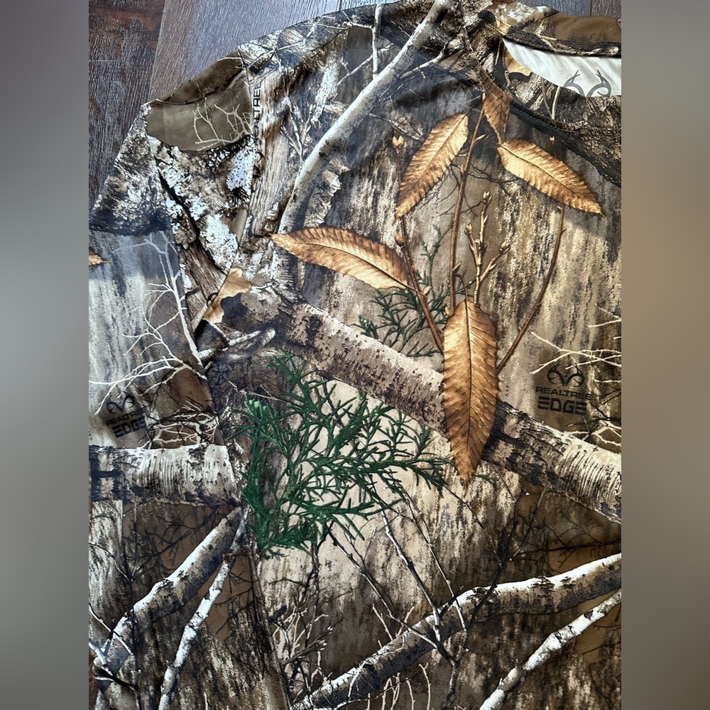 Realtree Men's Long Sleeve Camouflage T-Shirt NWT - Picture 5 of 6